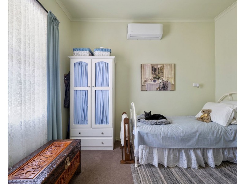 6 Kneebone Street, Eaglehawk VIC 3556