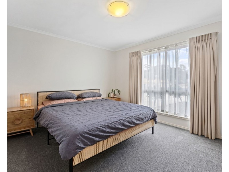 160 Simpsons Road, Eaglehawk VIC 3556