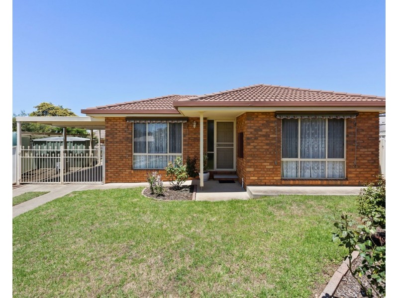 10 Lockwood Mews, Kangaroo Flat VIC 3555