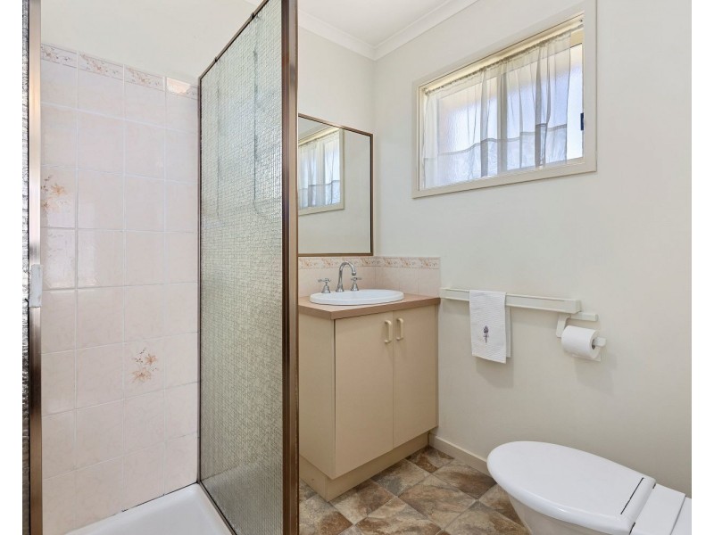 10 Lockwood Mews, Kangaroo Flat VIC 3555