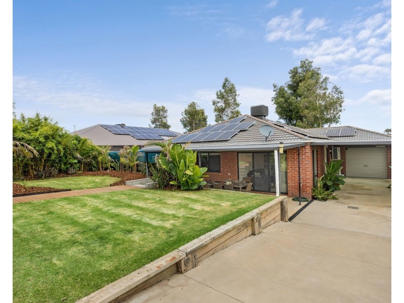 3 Klim Avenue, Kangaroo Flat VIC 3555