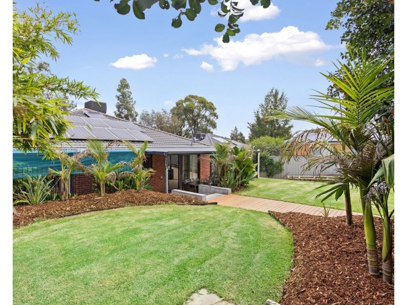 3 Klim Avenue, Kangaroo Flat VIC 3555