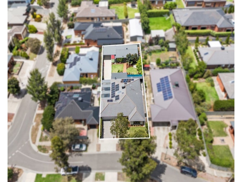 3 Klim Avenue, Kangaroo Flat VIC 3555