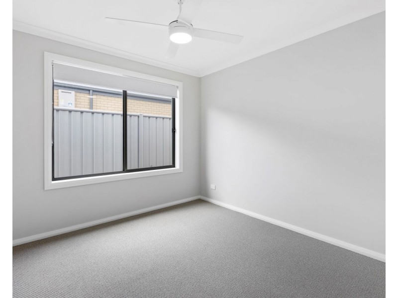 2/17 Paterson Street, Quarry Hill VIC 3550