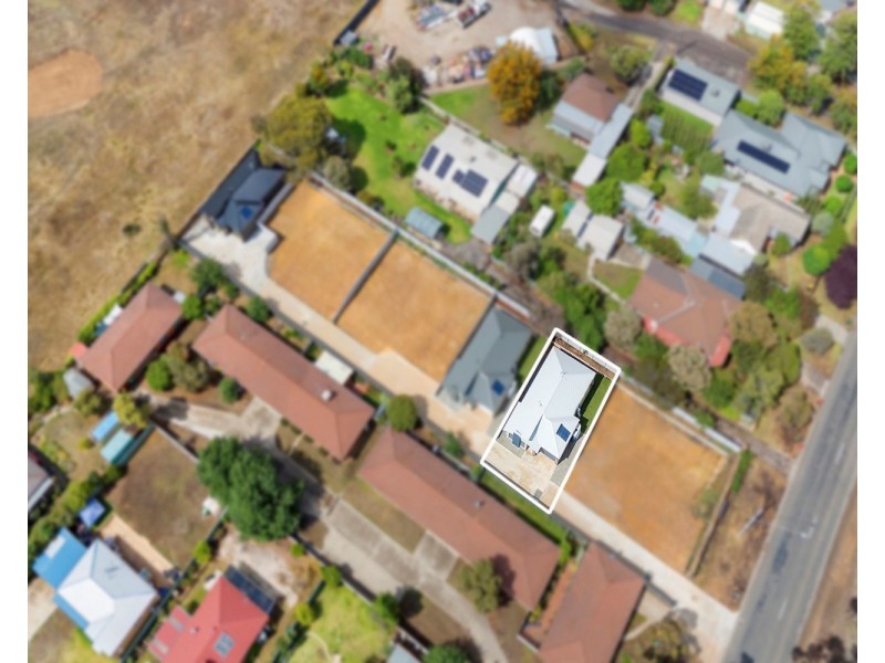 2/17 Paterson Street, Quarry Hill VIC 3550