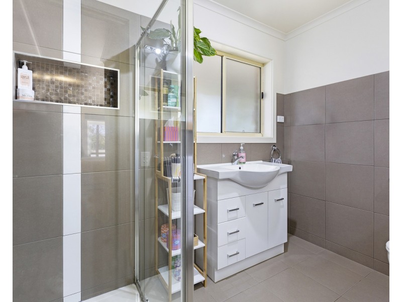 3 Melbury Court, Epsom VIC 3551