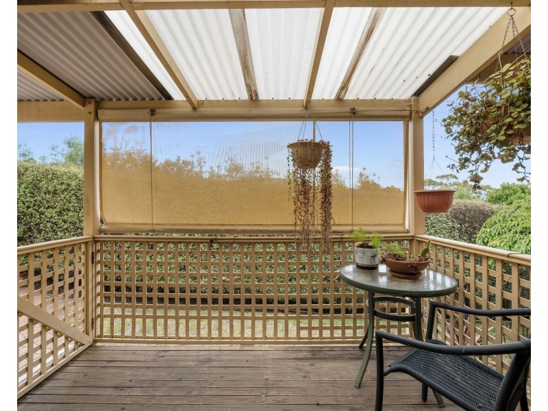 1/5 Lois Court, Golden Square VIC 3555