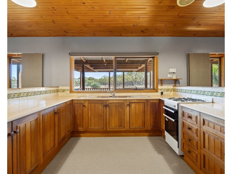 30 Noy Court, Woodvale VIC 3556