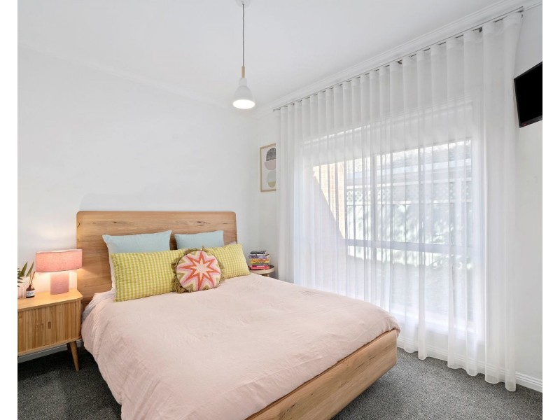 2/36 Miller Street, Kennington VIC 3550