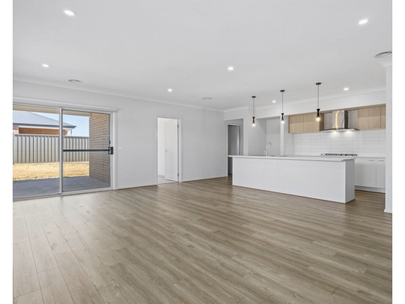 3 Lampra Way, Huntly VIC 3551