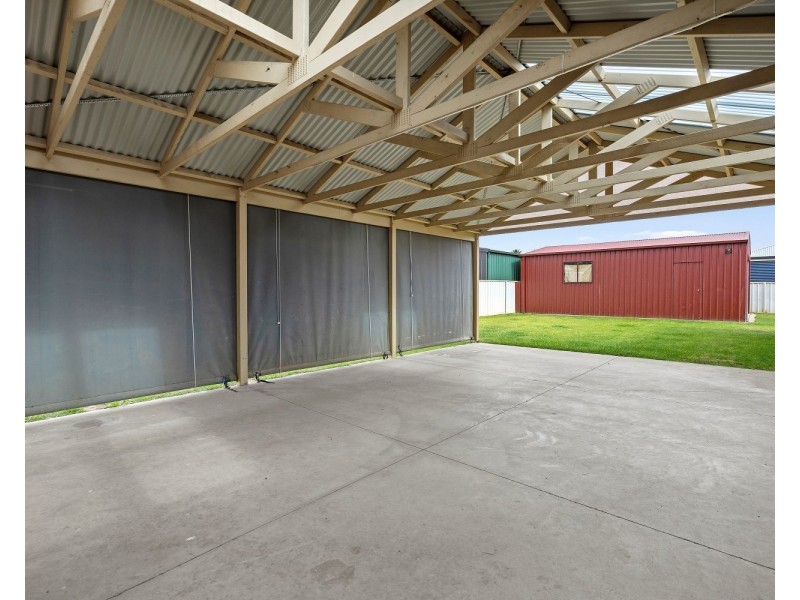 137 Station Street, Epsom VIC 3551