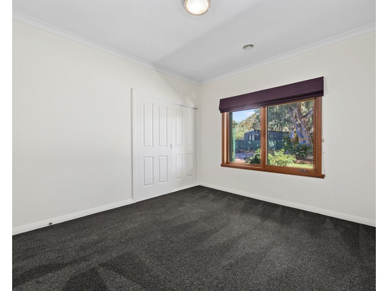 13 Lupson Court, Maiden Gully VIC 3551