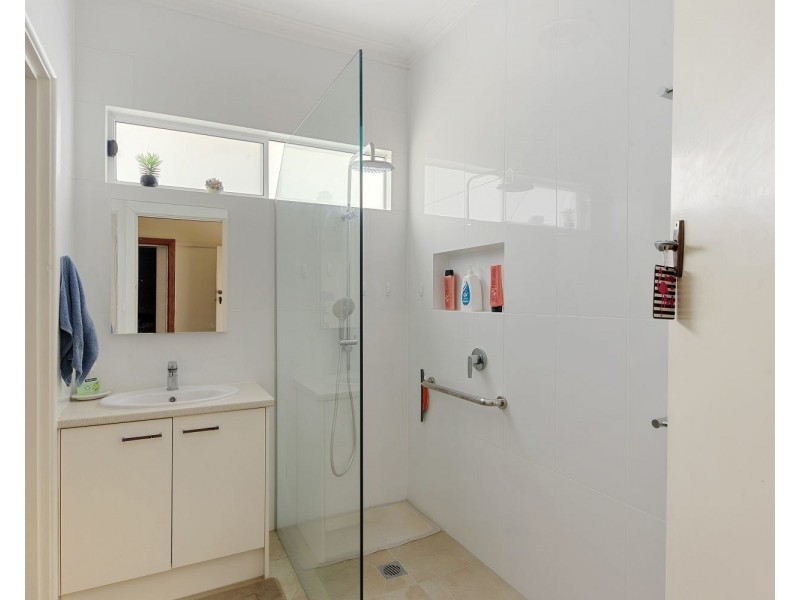 23 Alamein Court, Golden Square VIC 3555