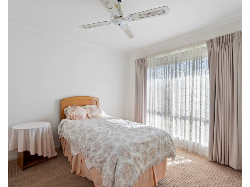 1/14 Jeffrey Avenue, Flora Hill VIC 3550