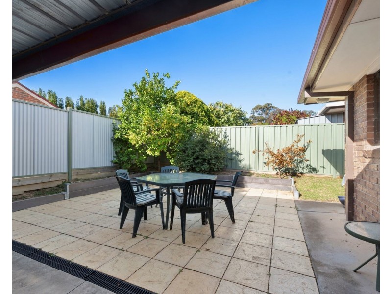 1/14 Jeffrey Avenue, Flora Hill VIC 3550