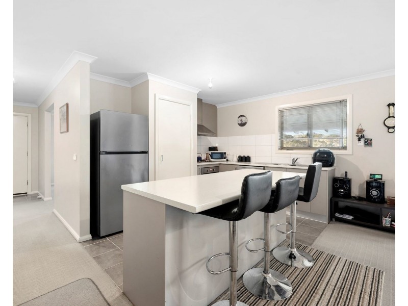 1 Sundew Drive, Kangaroo Flat VIC 3555