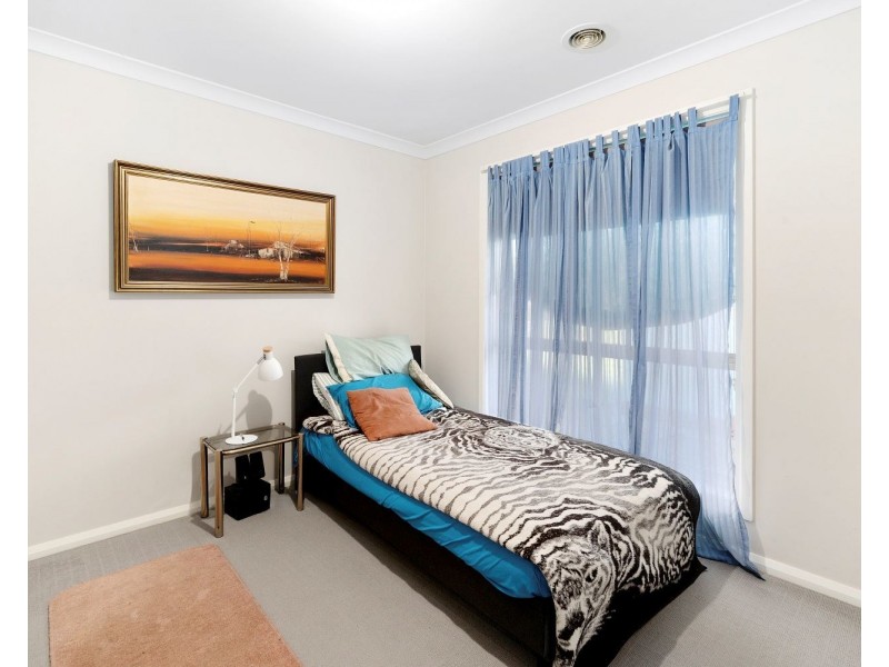 1 Sundew Drive, Kangaroo Flat VIC 3555