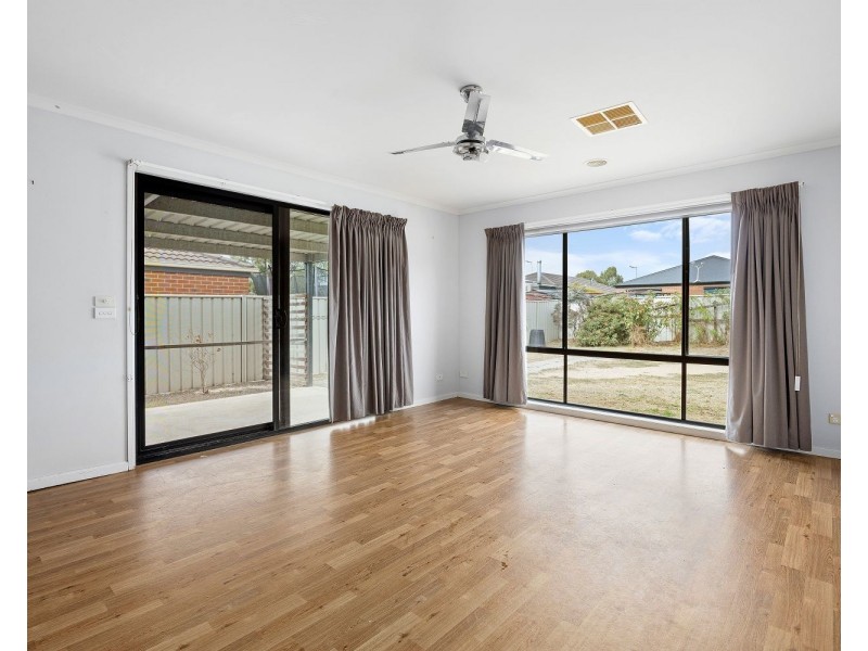 21 Manna Gum Drive, Epsom VIC 3551