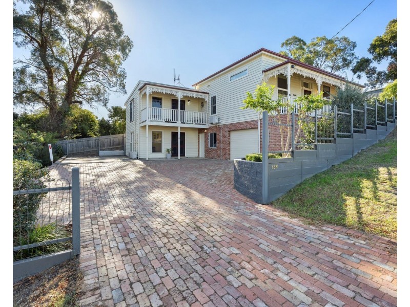 136 Rowan Street, Bendigo VIC 3550