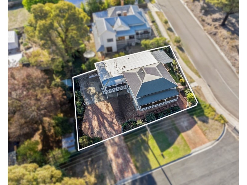 136 Rowan Street, Bendigo VIC 3550
