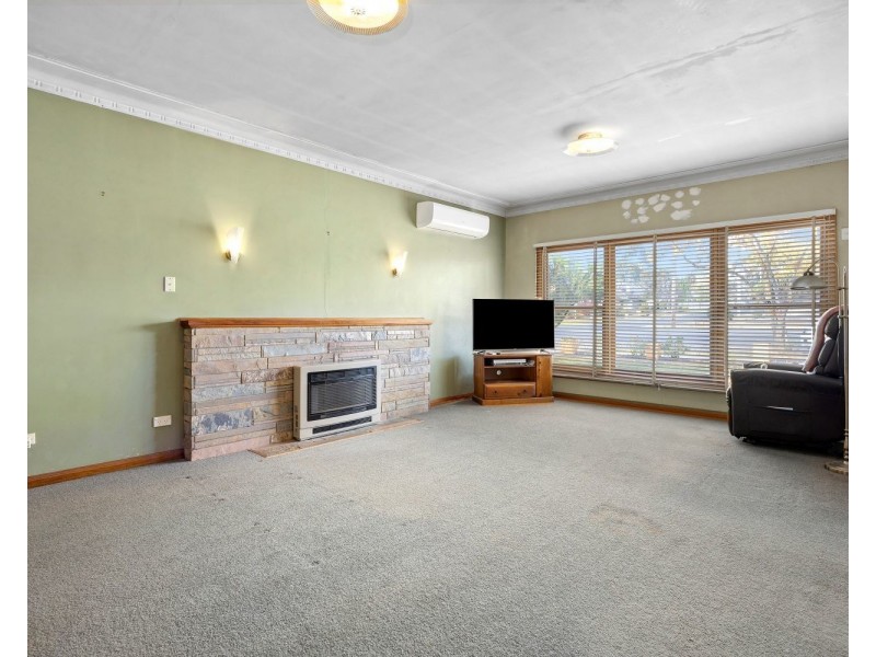 14 High Street, Kangaroo Flat VIC 3555