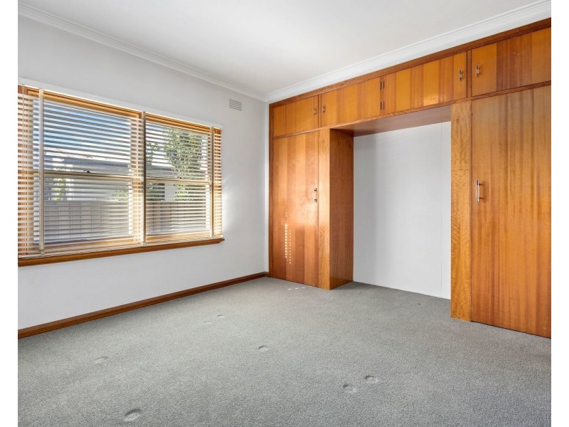 14 High Street, Kangaroo Flat VIC 3555