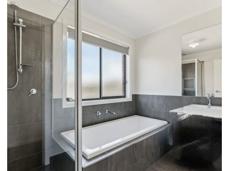 236 Guys Hill Road, Strathfieldsaye VIC 3551