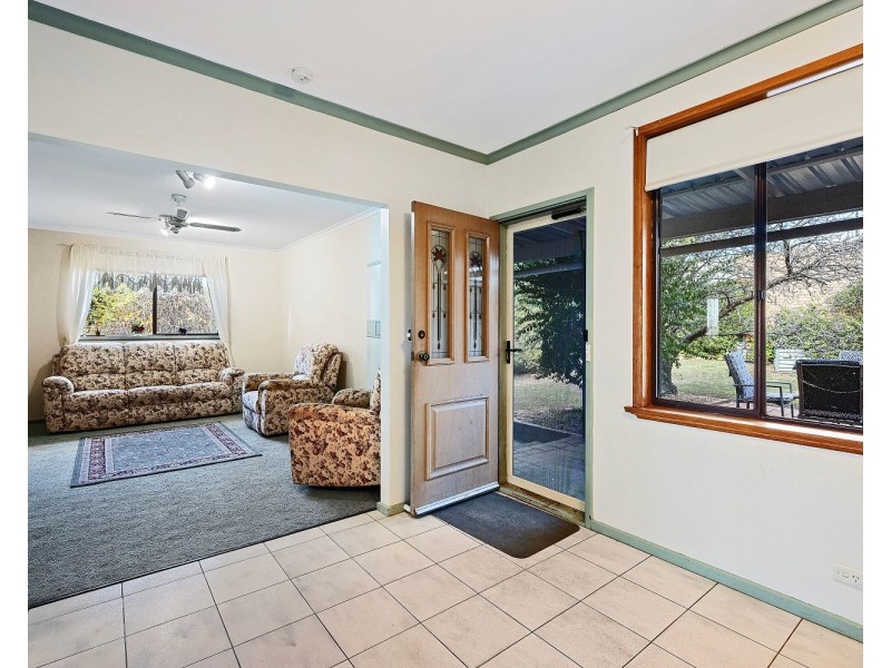 13  Woodbury Street, Strathdale VIC 3550