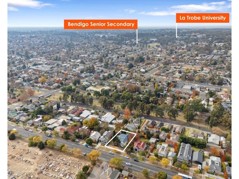 103 Carpenter Street, Quarry Hill VIC 3550