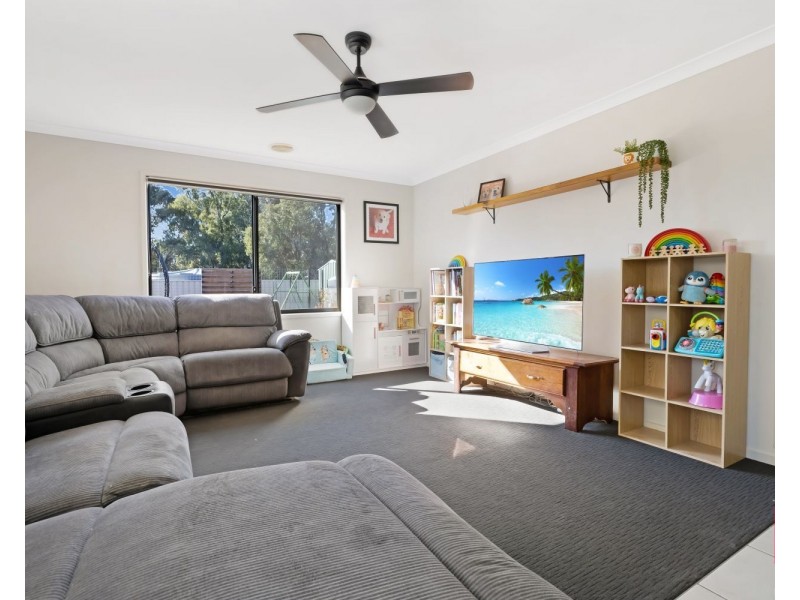 28 Triplett Avenue, Ascot VIC 3551
