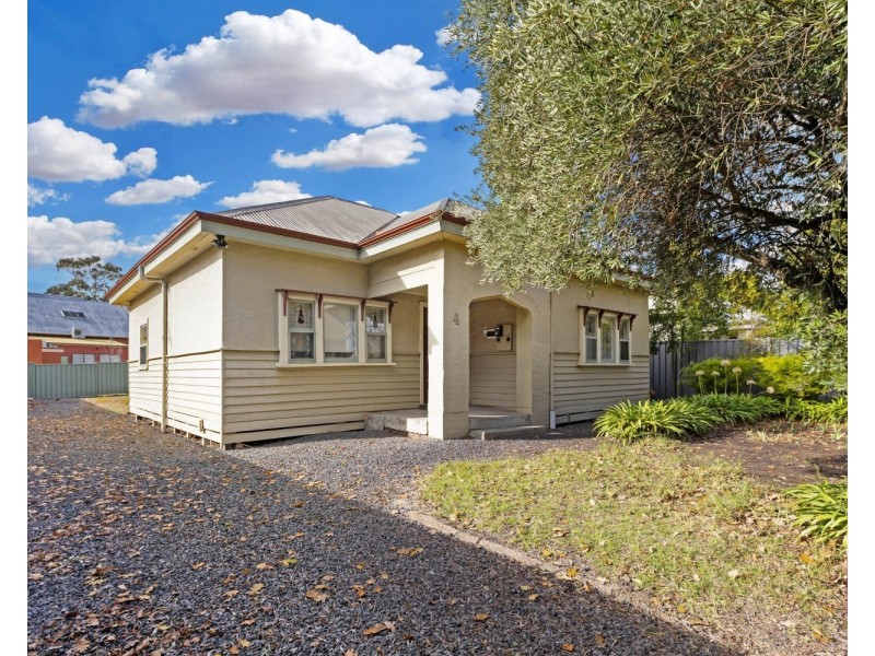 4 Burr Street, Bendigo VIC 3550