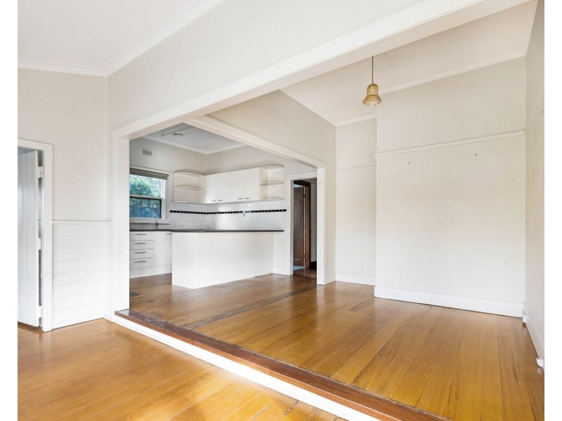 4 Burr Street, Bendigo VIC 3550