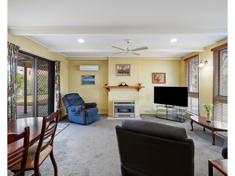 13 Woodbury Street, Strathdale VIC 3550