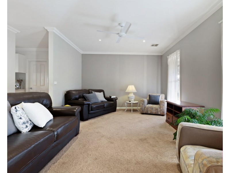 1 Augusta Court, Junortoun VIC 3551