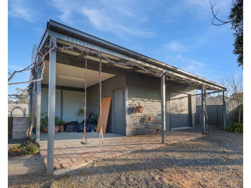 1 Augusta Court, Junortoun VIC 3551