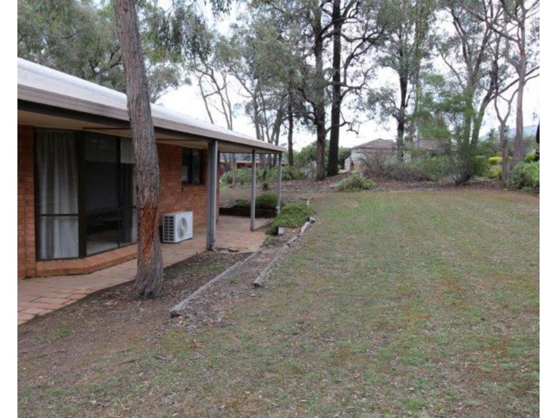 1/154 Harley Street, Strathdale VIC 3550