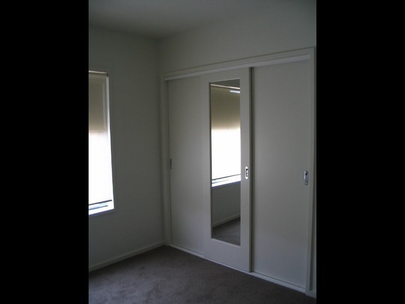 9/7a Curtin Street, Flora Hill VIC 3550