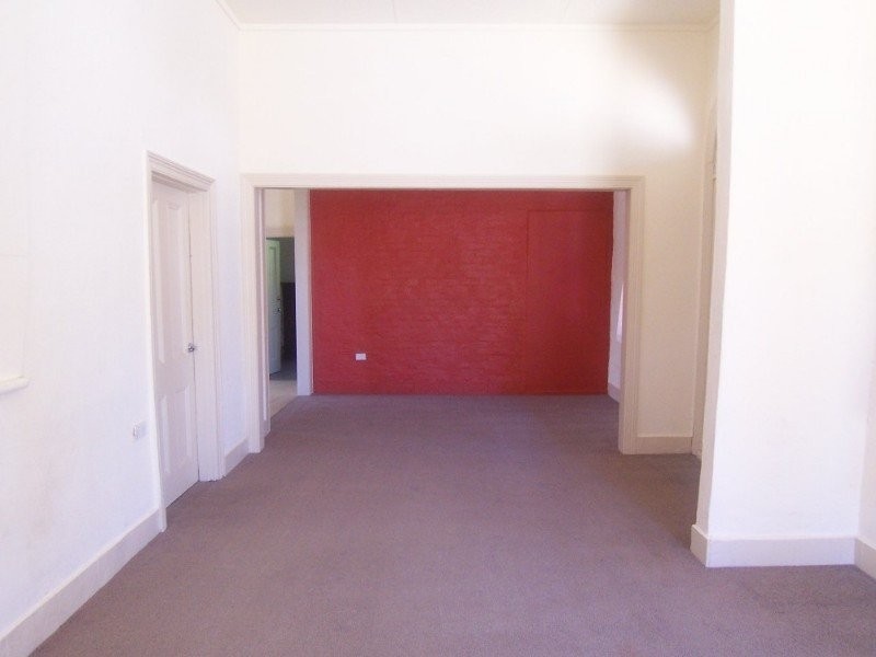 31 Reginald Street, Quarry Hill VIC 3550