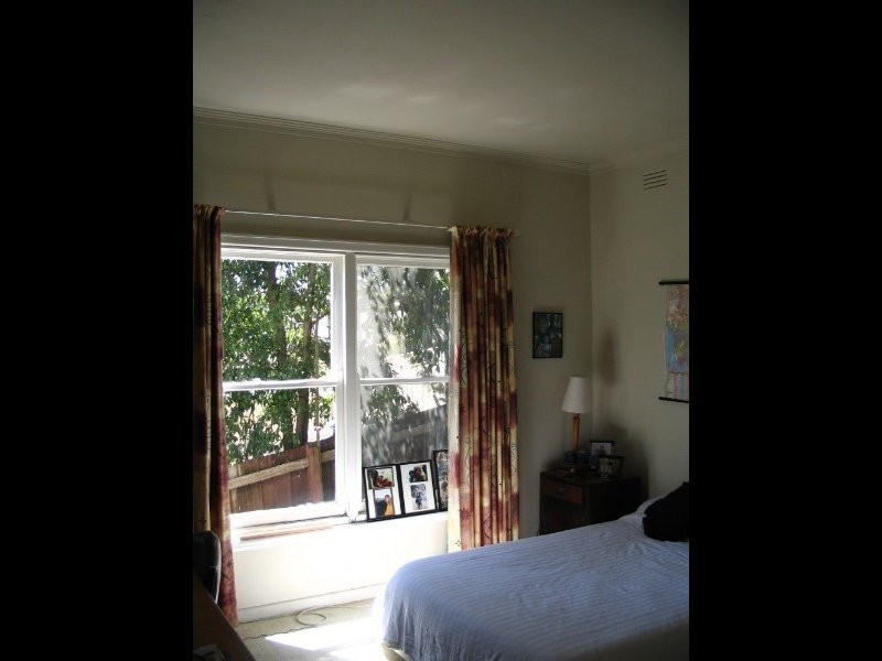 18 Leigh Street, Flora Hill VIC 3550