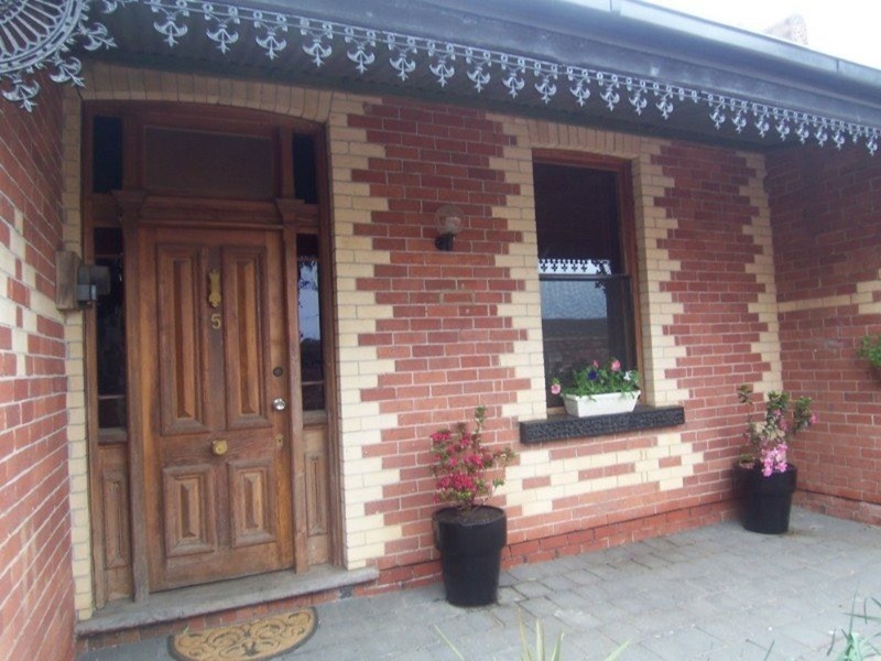 5 Ashley Street, Bendigo VIC 3550