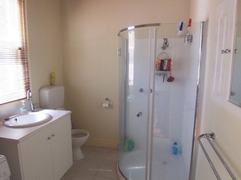 24 Brougham Street, Quarry Hill VIC 3550