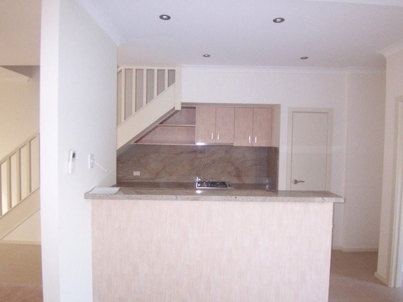 3/50 Race Street, Flora Hill VIC 3550