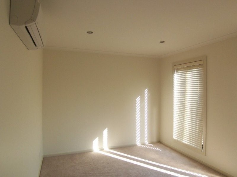 3/50 Race Street, Flora Hill VIC 3550