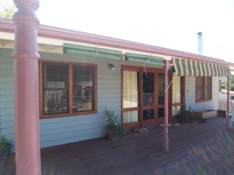 61 Honeysuckle Street, Bendigo VIC 3550