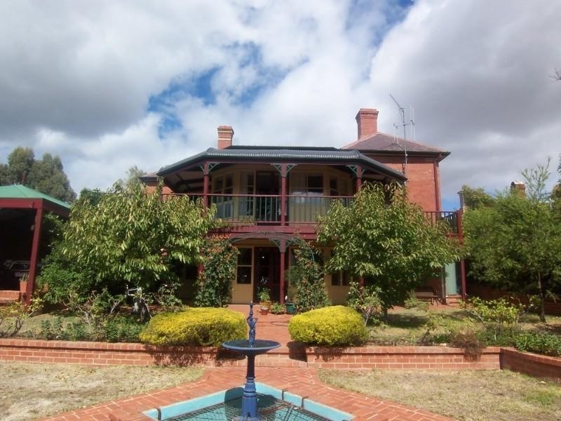 Castlemaine VIC 3450
