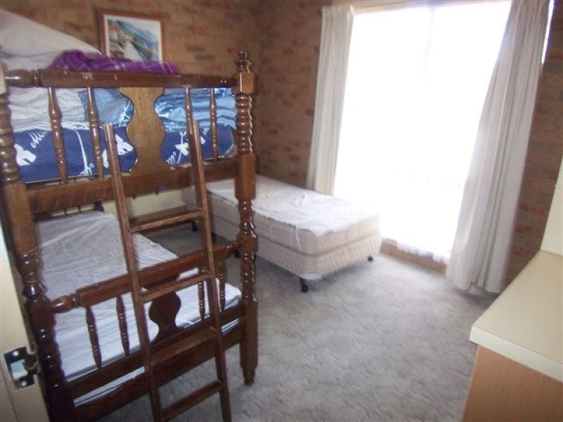 420 High Street, Golden Square VIC 3555
