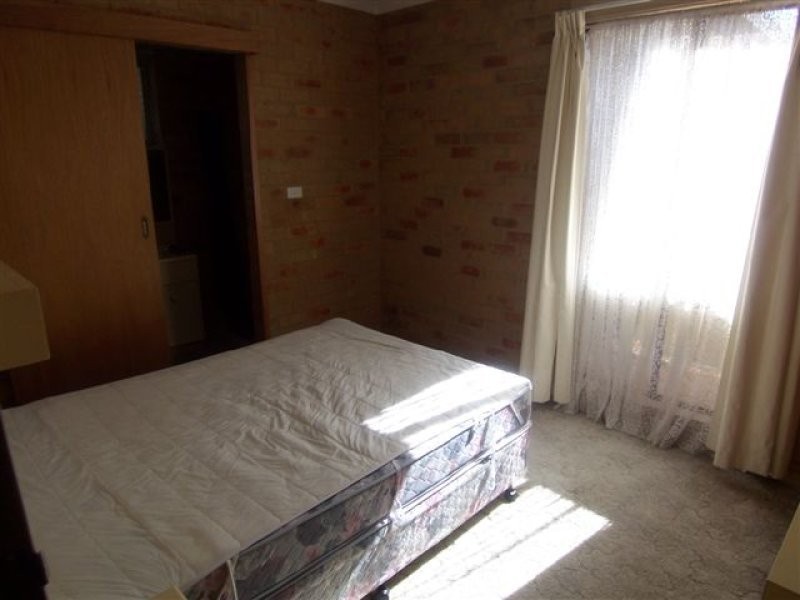 420 High Street, Golden Square VIC 3555