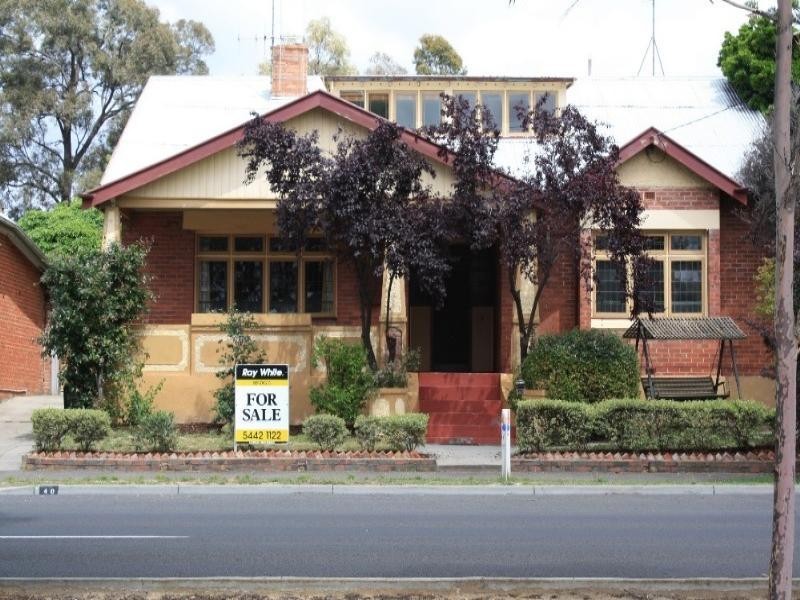 40 Carpenter Street, Quarry Hill VIC 3550