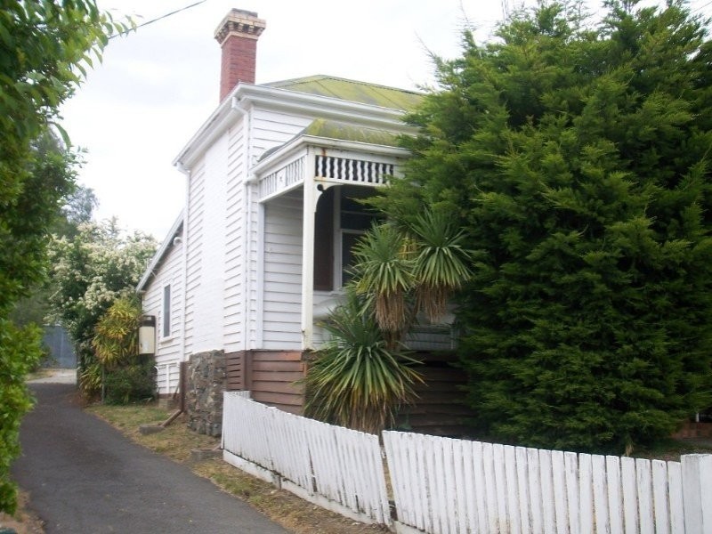 43 Maple Street, Golden Square VIC 3555