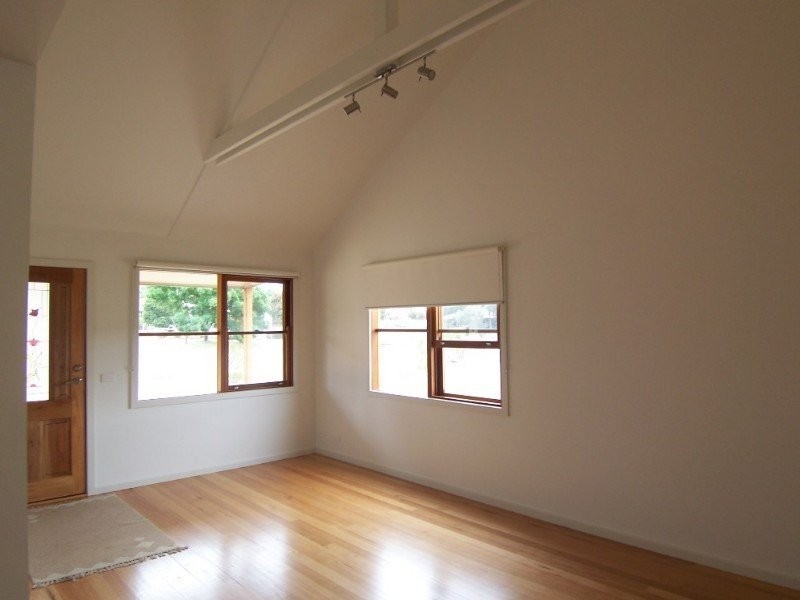 12 Ireland Street, Maldon VIC 3463